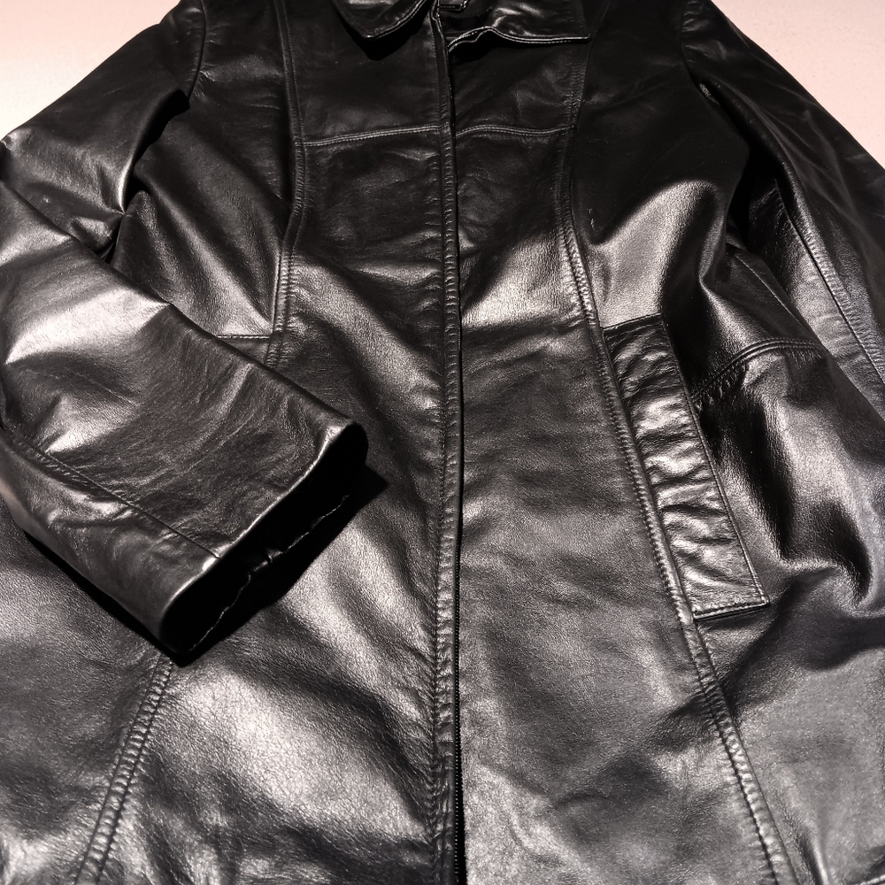 Black danier leather jacket, size US 4- 6